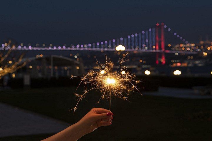 Silvester-Dinner-Kreuzfahrt & Party 2026/27 auf dem Bosporus